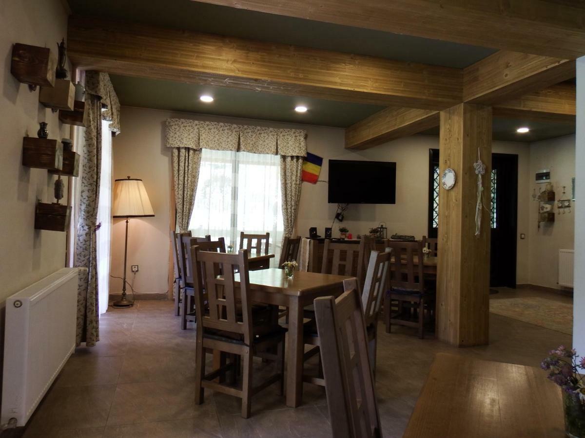 ホテル Casa Din Vale Sacuieu エクステリア 写真
