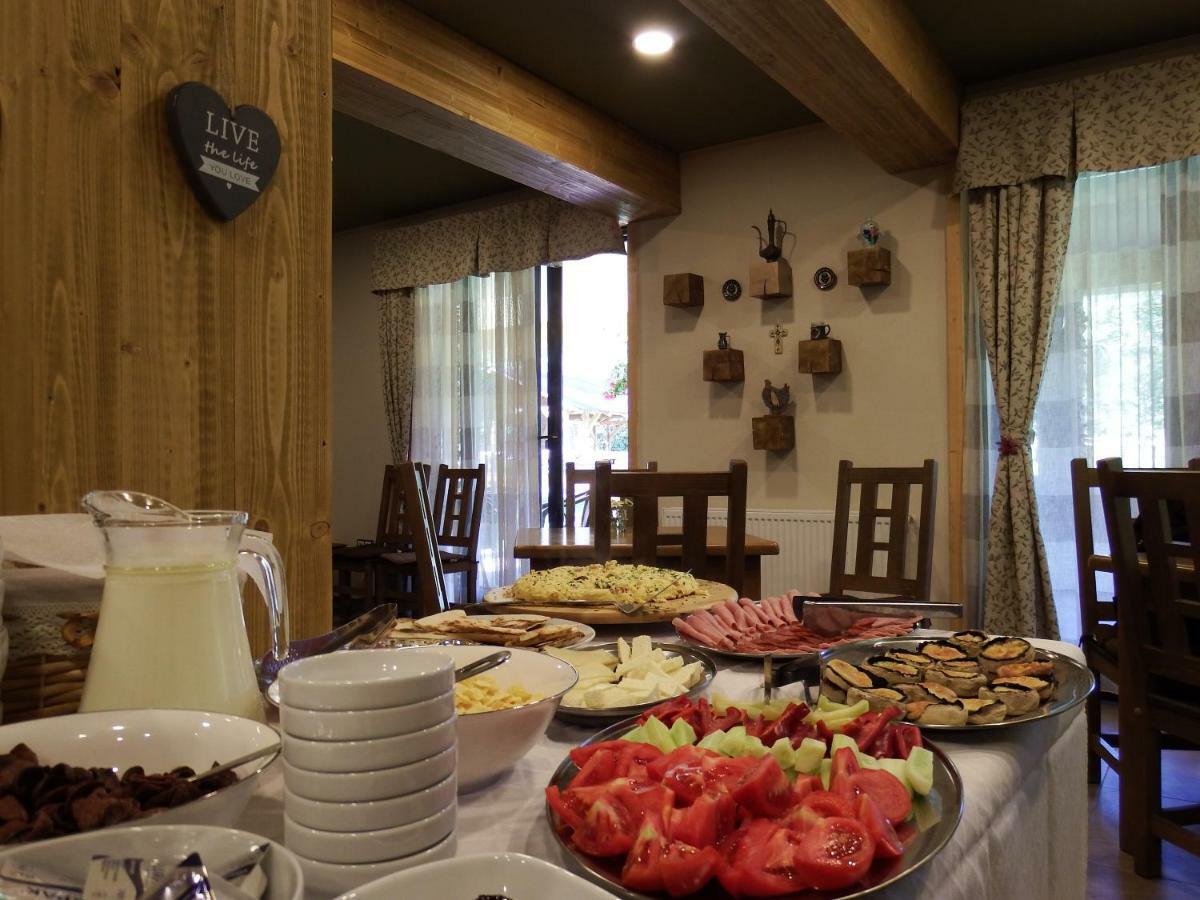 ホテル Casa Din Vale Sacuieu エクステリア 写真